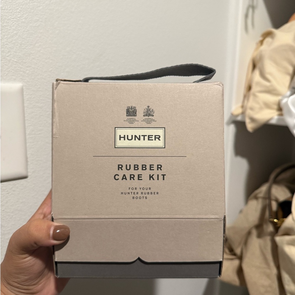 Hunter Rubber Care Kit in Neutral Tones